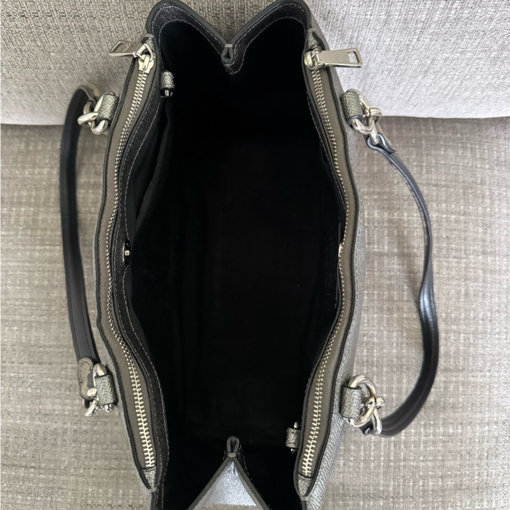 Coach Metallic Silver Shoulder Bag - Picture 3 of 6